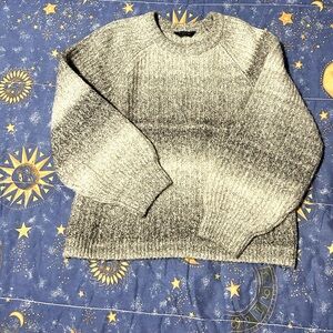 Women’s warm pull over sweater